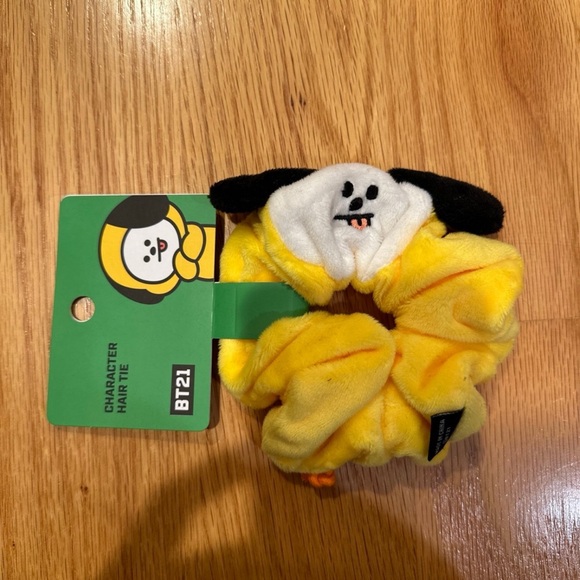 BT21 Chimmy Scrunchie - Picture 1 of 3